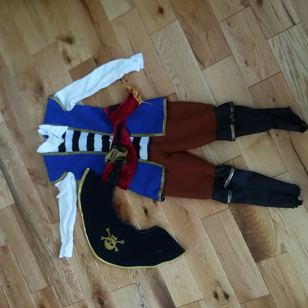 Pirate costume
